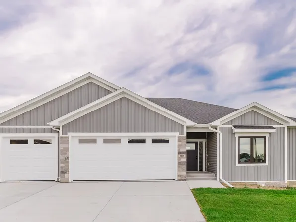 2205 Blackberry, Norfolk, NE 68701