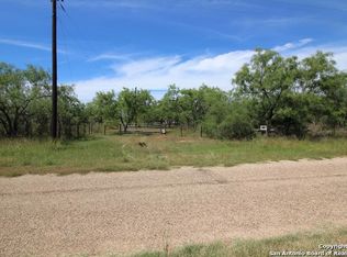 59 Pr 3599, Bigfoot, TX 78005