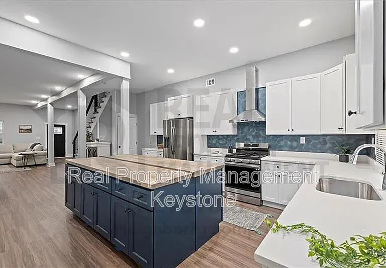 6319 Saint Marie St — Photo 14
