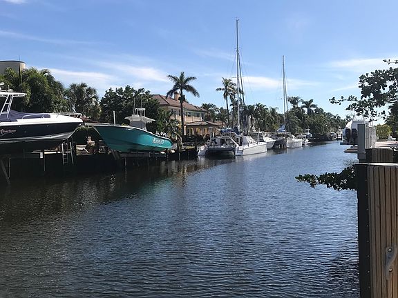 4th image of 600 Solar Isle Dr