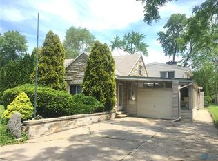 1020 Birch Ave, Maumee, OH 43537