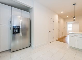 623 37th St, Union City, NJ 07087