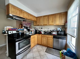 25 Sudan St #33R, Dorchester, MA 02125