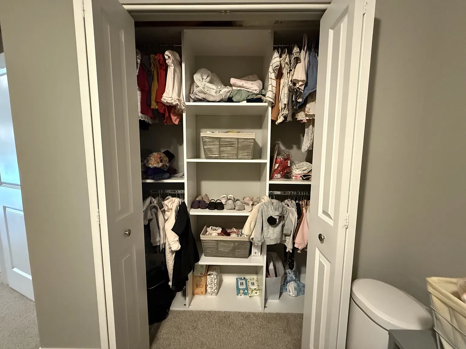 4 bed, 2268 sqft, $3,200 — Photo 4
