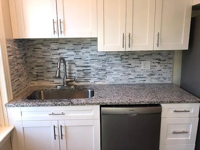26 Tyndall — Photo 9