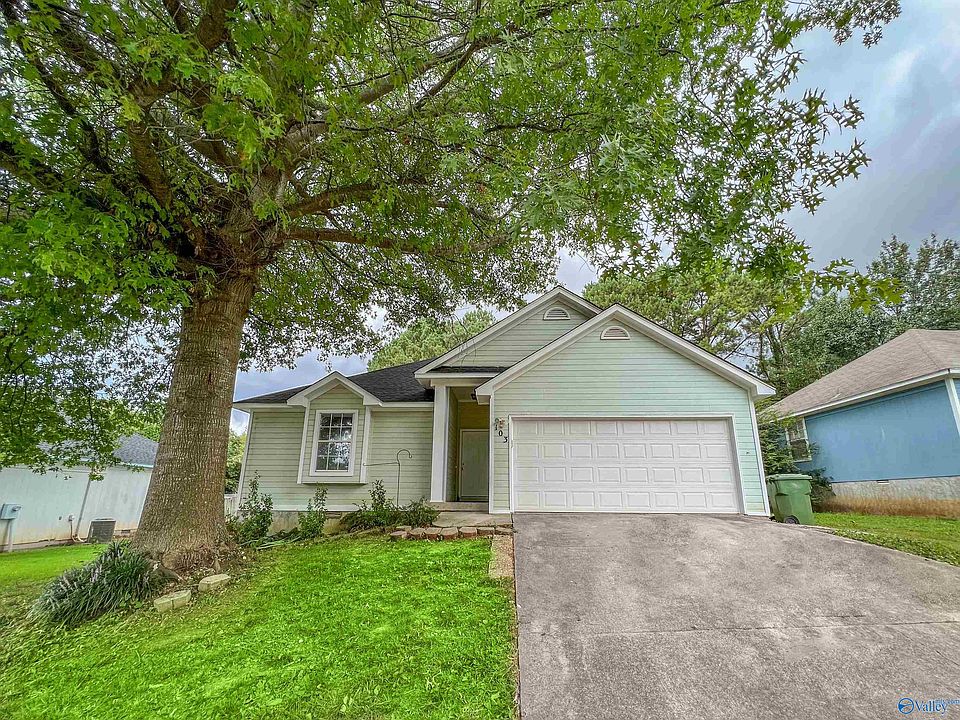 1st image of 103 River Oaks Dr