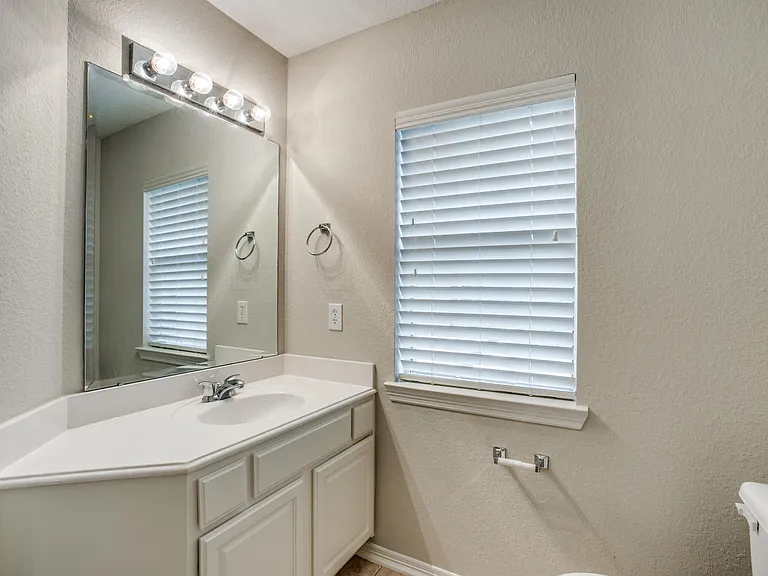 21226 Willow Glade Dr — Photo 23