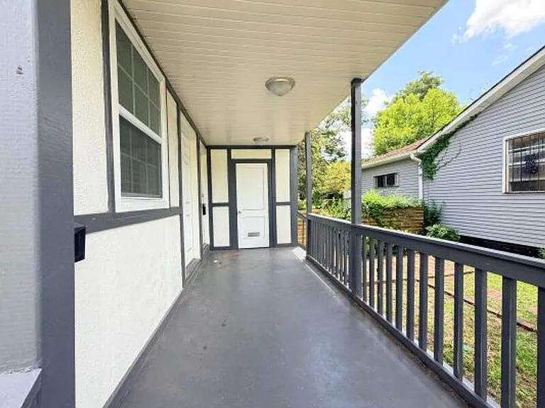 2013 Center Way S — Photo 9