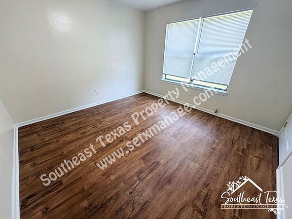2nd image of 1410 S Elizabeth Ave APT 105
