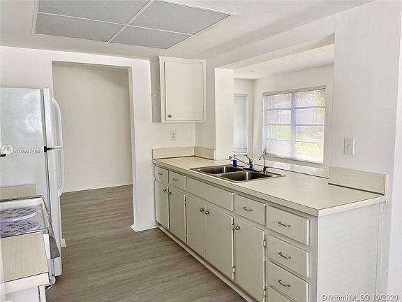 3rd image of 4924 NW 55th Ct