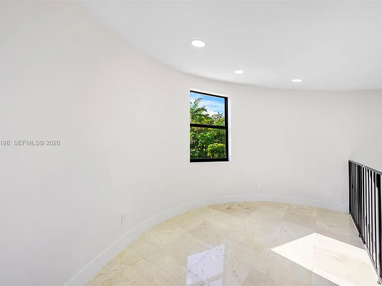 7540 Los Pinos Blvd — Photo 42