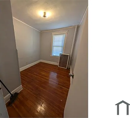 81 Harrison Ave — Photo 4