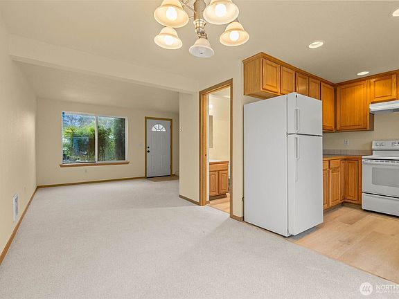 5th image of 14510 W Thorne Lane SW