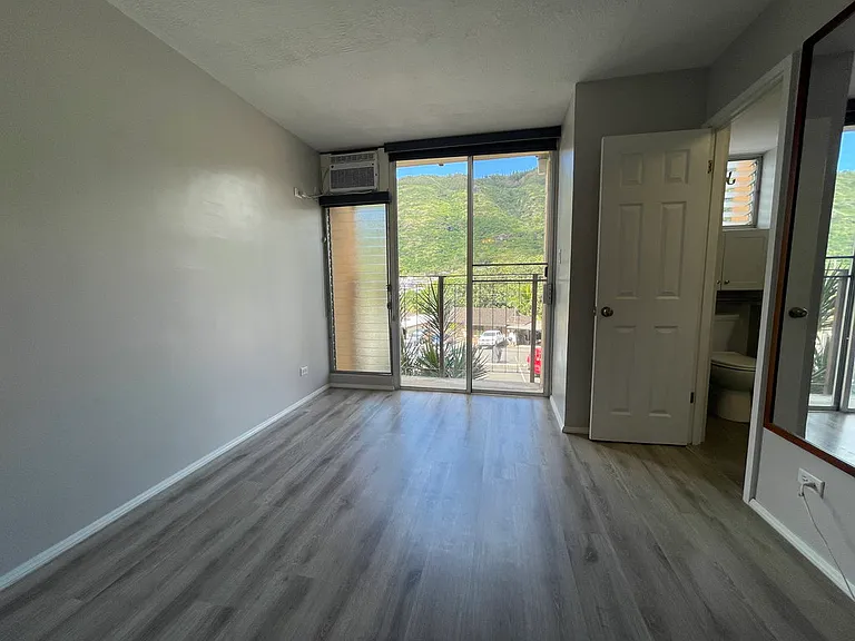 2140 10th Ave #205 — Photo 10