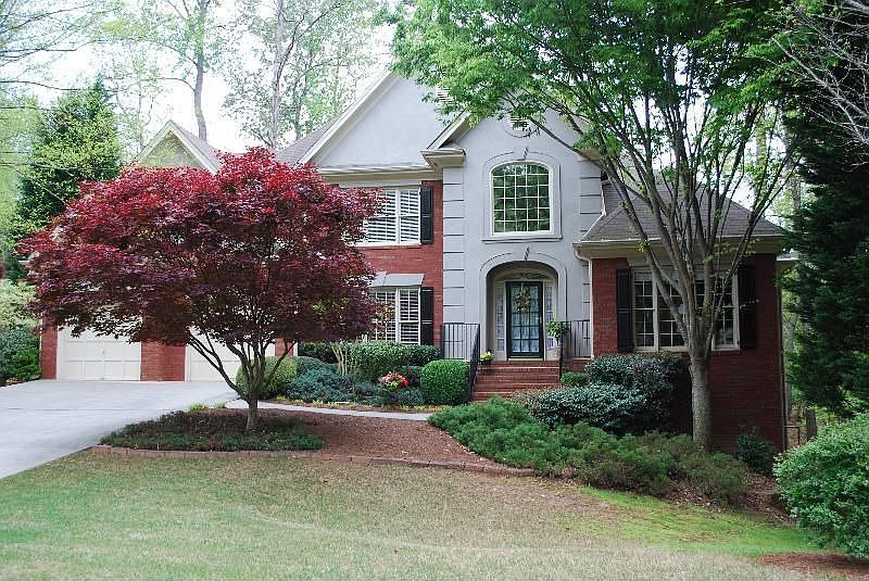 1st image of 515 Lake Medlock Dr