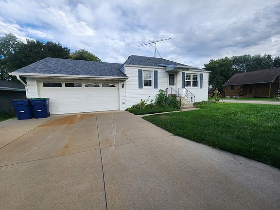 2nd image of 603 N 7th St