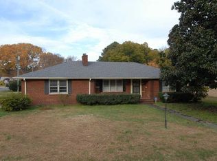 4012 Georgia Rd, Chesapeake, VA 23321
