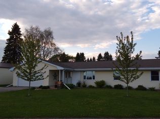 W10206 County Road F, Fox Lake, WI 53933