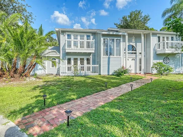 4457 Sandpine Ln, Sarasota, FL 34241