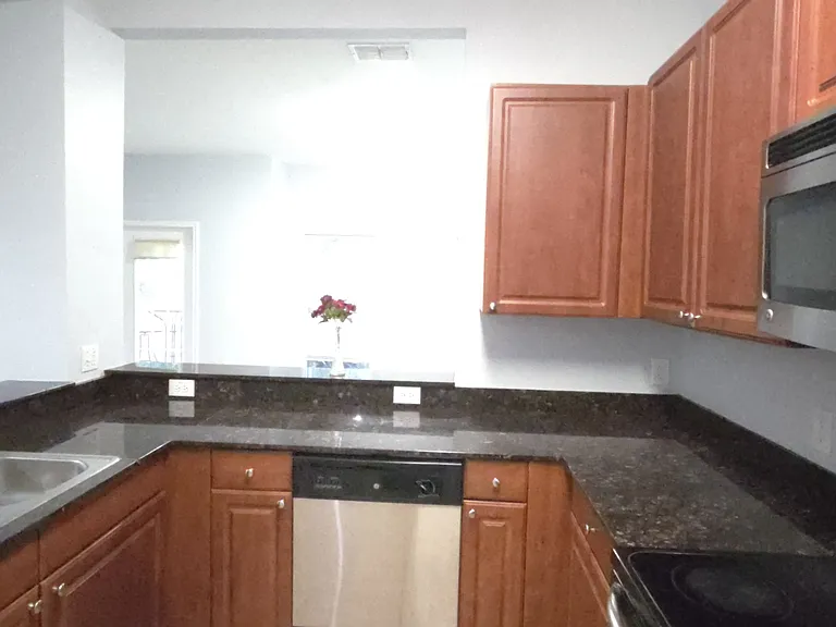 8208 Downpatrick Ct — Photo 9