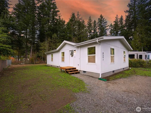8597 Golden Valley Drive, Maple Falls, WA 98266