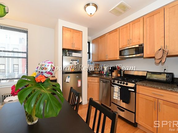 3rd image of 31-79 35th St #7