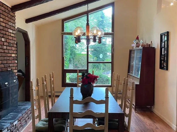 3 Beatrice Drive, Hampton Bays, NY 11946