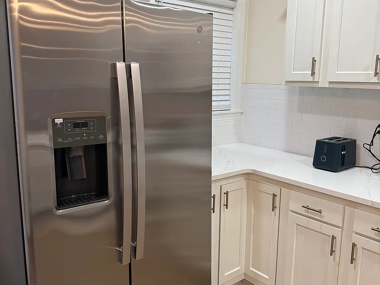 719 E Caldwell St #2 — Photo 12