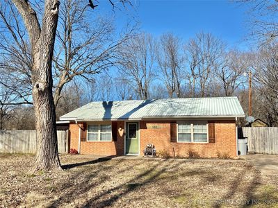 105 W Choctaw Ave, Savanna, OK, 74565