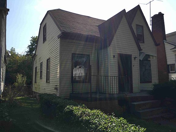 14216 Cloverlawn