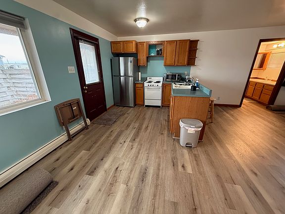 4th image of 5176 Jackrabbit Ln #E