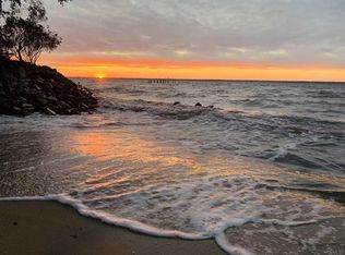 849 Dolphin Rd, Milton, FL 32583