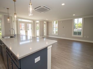 Historic Elegance Meets Modern Luxury 2 Bed / 2 Bath Apartment in Downtown Columbia, Columbia, SC 29201