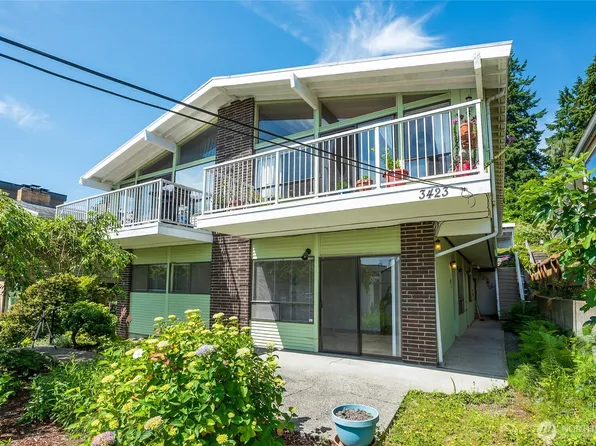 3421 23rd Avenue W, Seattle, WA 98199