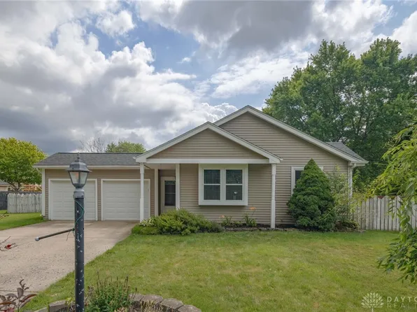 6454 Taywood Rd, Englewood, OH 45322