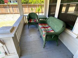 2002 Hunnewell St, Honolulu, HI 96822