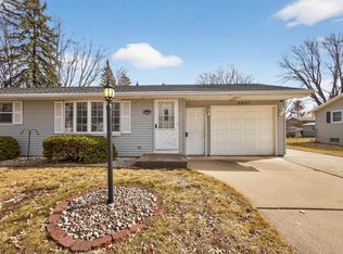 2437 Peshtigo St, Green Bay, WI 54313