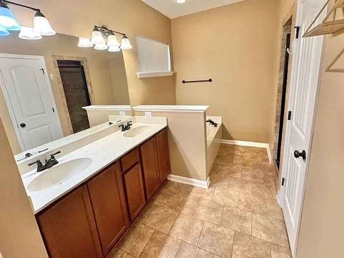 6302 Vera Ln — Photo 7