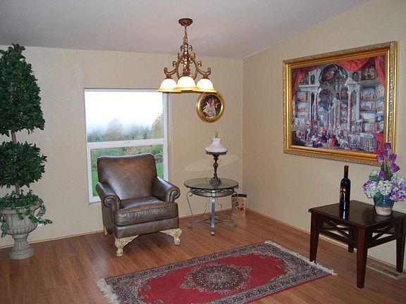 5th image of 5515 290th Ave NE