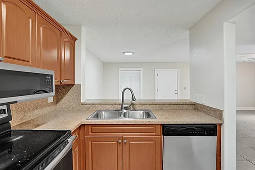 10773 Cleary Blvd #111 Photo 1 10773 Cleary Blvd #111 Photo 1