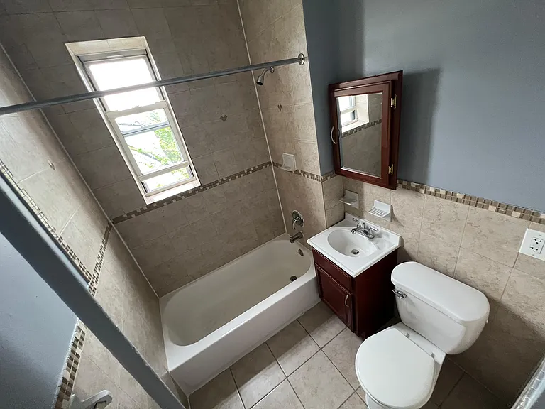 733 Avenue A #15E — Photo 5