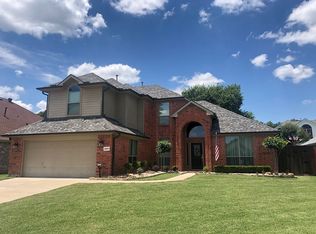 2205 Golden Arrow Dr, Flower Mound, TX 75028