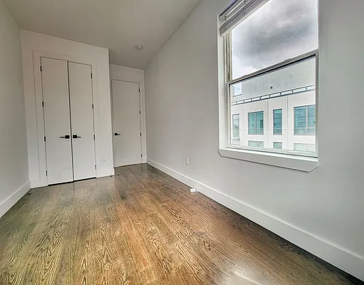 Rented by RELEASE NY | media 7