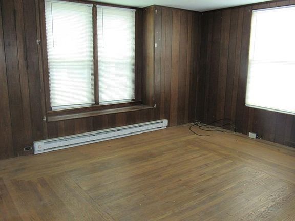 5th image of 239 McKinley Ave #1