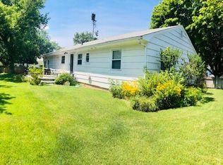 36 Parkway Ave, Cranston, RI 02905