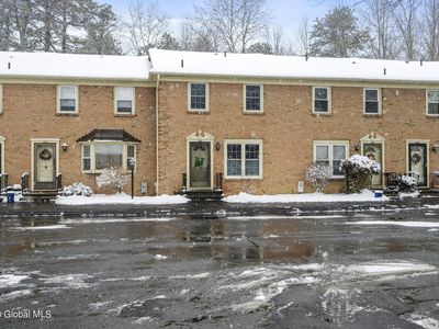 223 Point of Woods Drive, Albany, NY, 12203