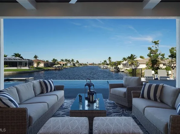 2523 Beach Pkwy W, Cape Coral, FL 33914