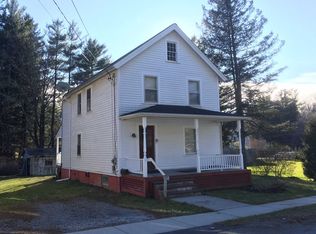 8 Fish St, Millerton, NY 12546