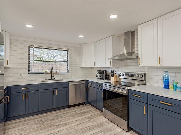 5th image of 10131 Cherry Creek Ln