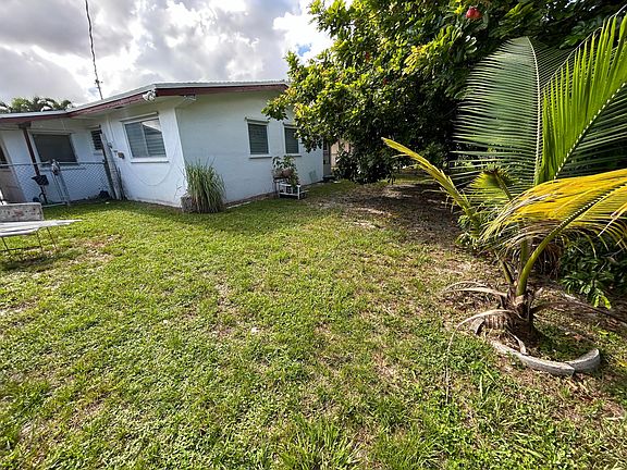 5th image of 2618 Havana Drive